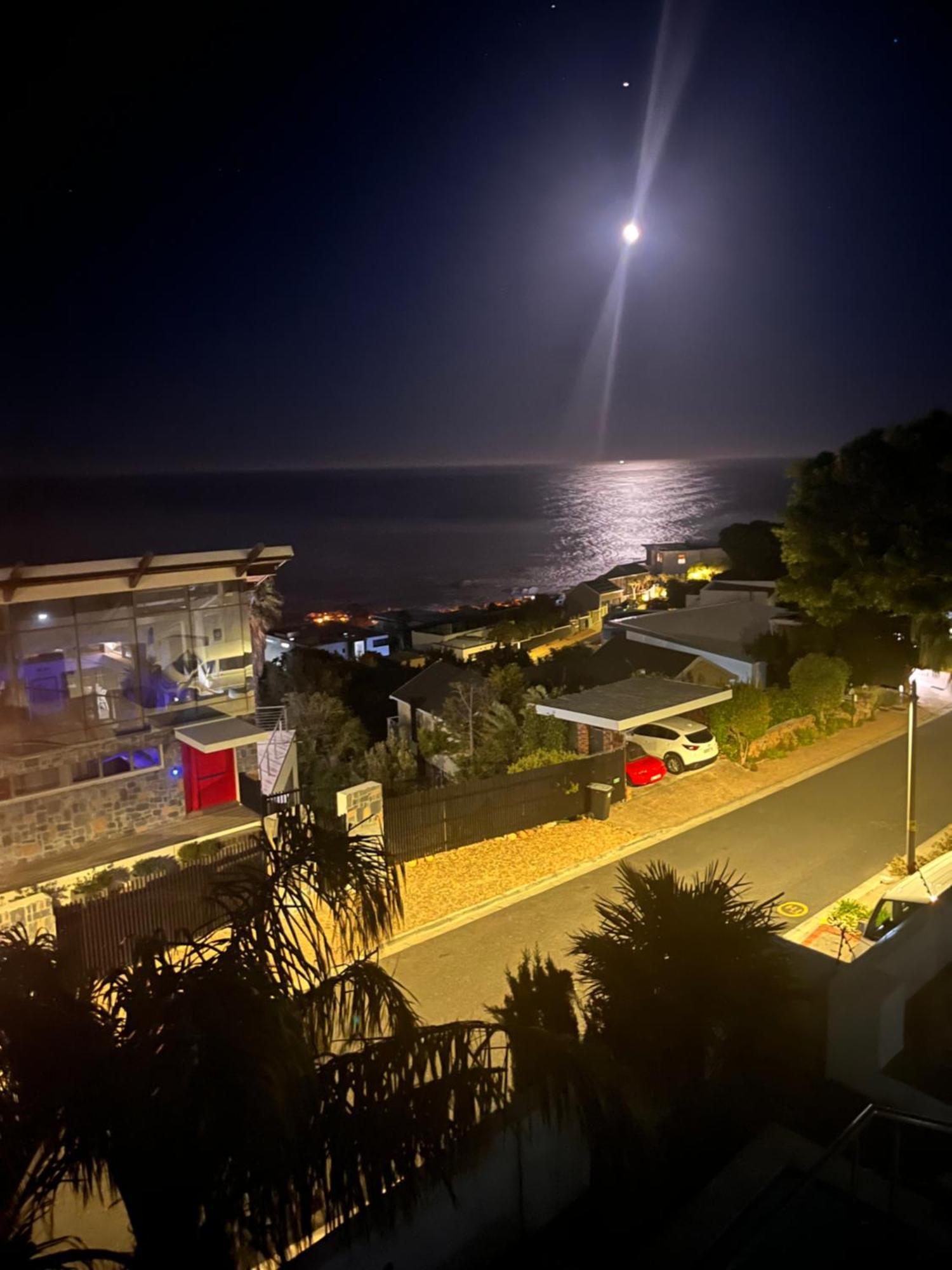 Cozy Camps Bay House With Mountain And Sea View Villa Cape Town Exterior foto